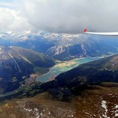 Flugwegposition um 12:56:22: Aufgenommen in der Nähe von Engiadina Bassa/Val Müstair District, Schweiz in 3837 Meter
